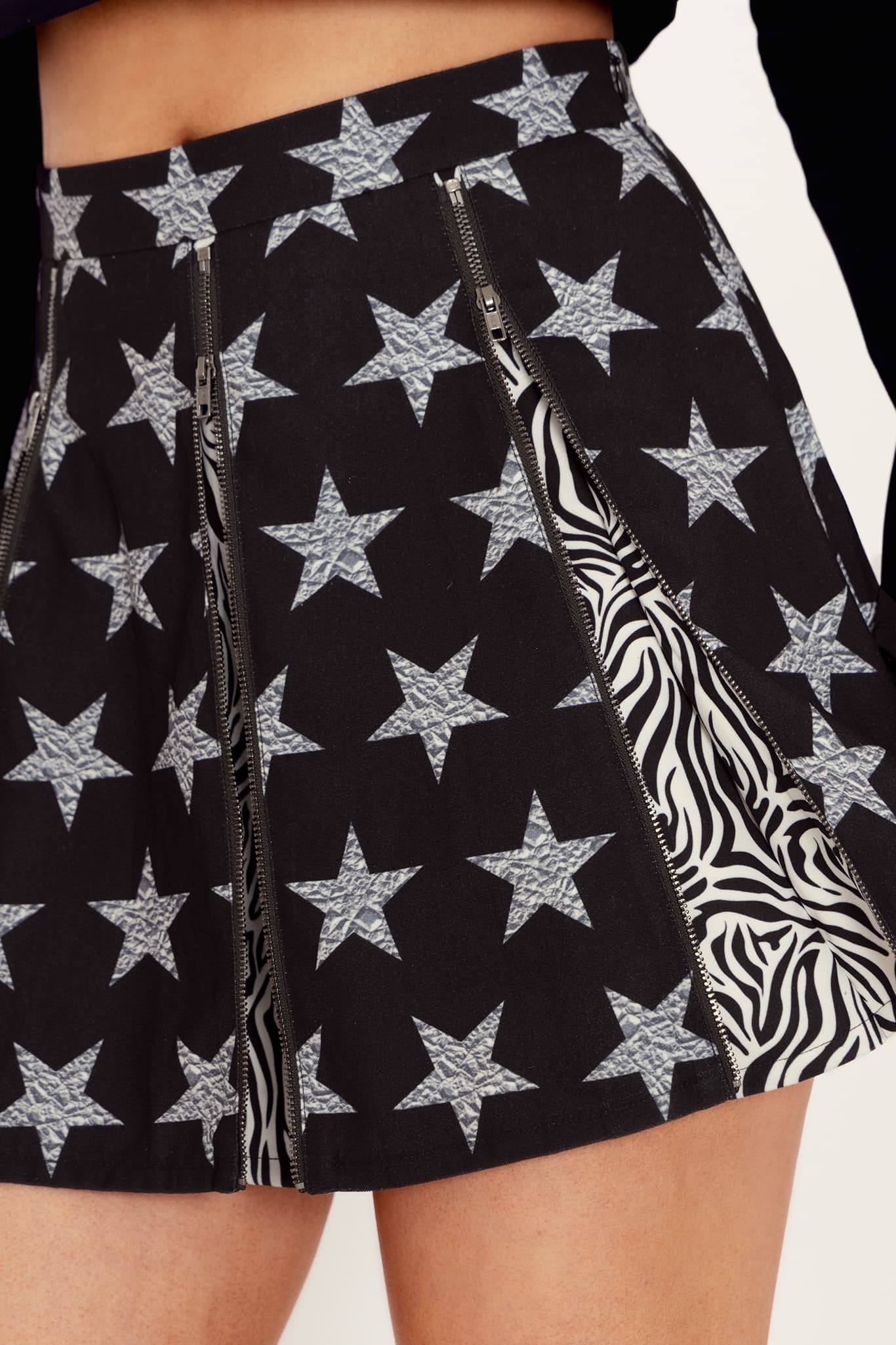 Stars Vs Stripes Mini Zip Skirt - Image 6
